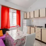 7137b *
